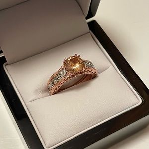 Exquisite Sterling Silver 3ct Morganite Princess Cut Ring Size 6.75